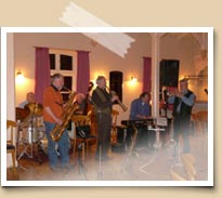 Die Happy Schwale Jazzband